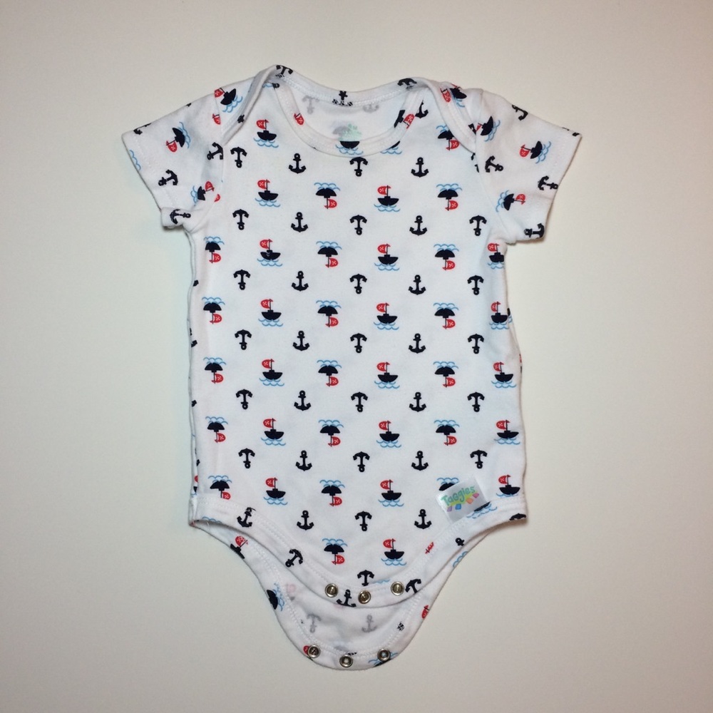🎈3/$12🎈 Nautical-Themed Onesie from Taggies!